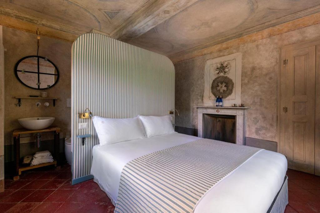 La Bursch Hotel